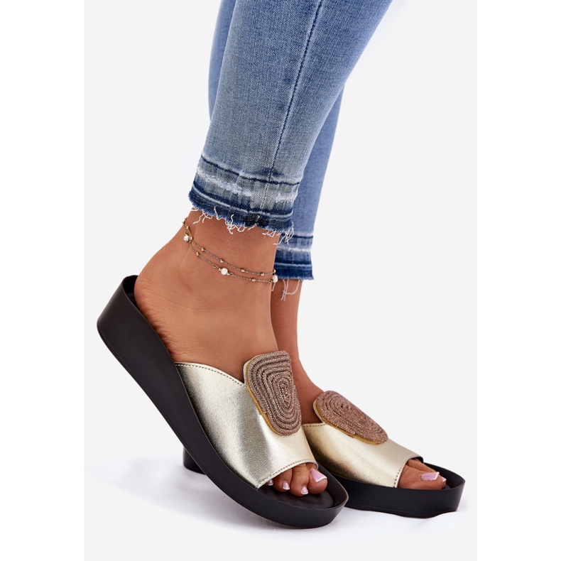 S.Barski Damen-Leder-Flip-Flops mit einem Ornament KV51-028 PLN golden 1