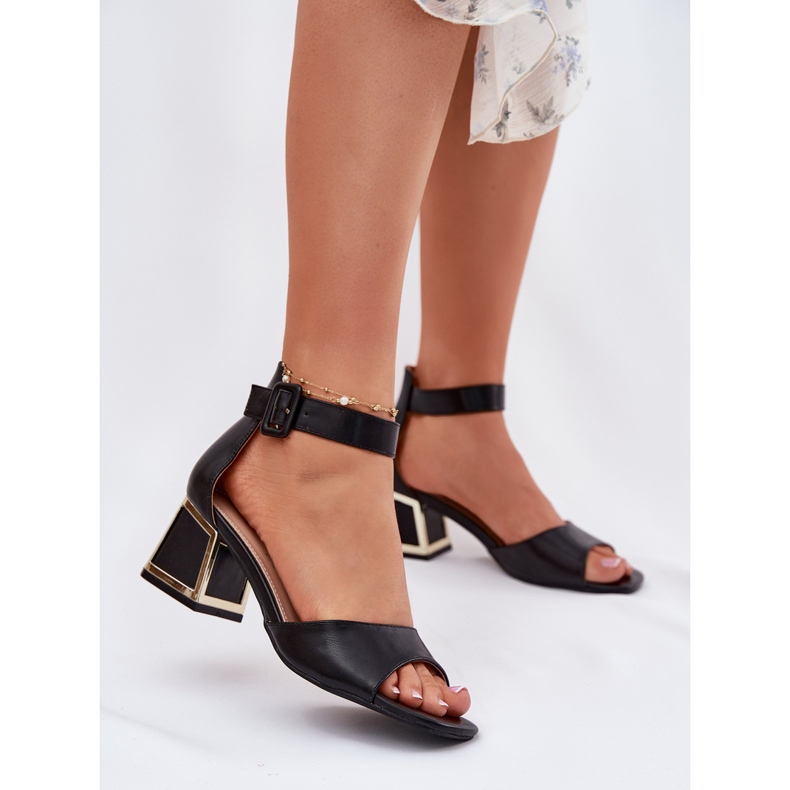 EVento Damensandalen mit hohem Absatz in Schwarz 2