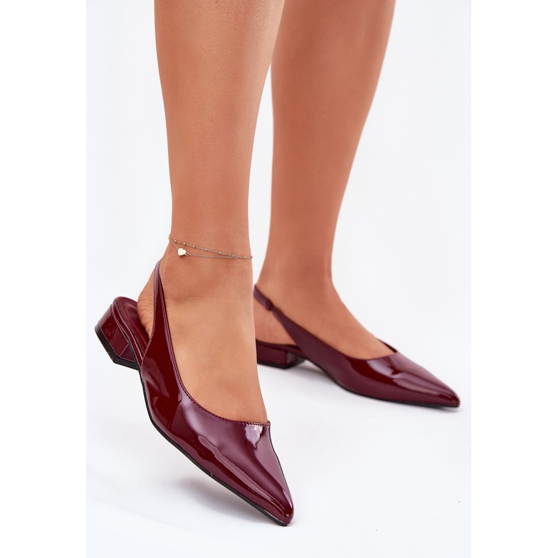 Burgund mit niedrigem Schnäppchen mit Ballerinas gestrichen rot 2