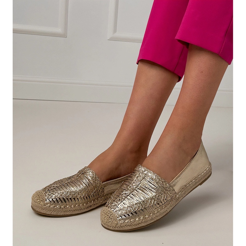 Openwork Espadrilles auf der Plattform golden 2