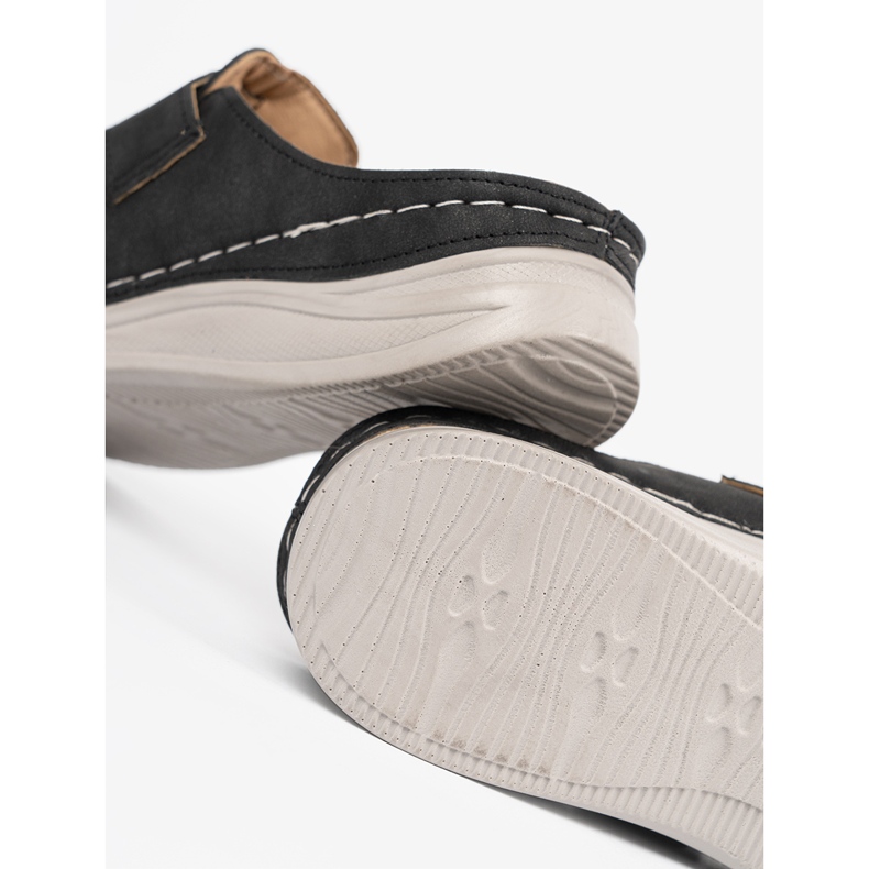 Seastar Schwarze Flip flops mit einer vollen Nase und einer Schnalle 1