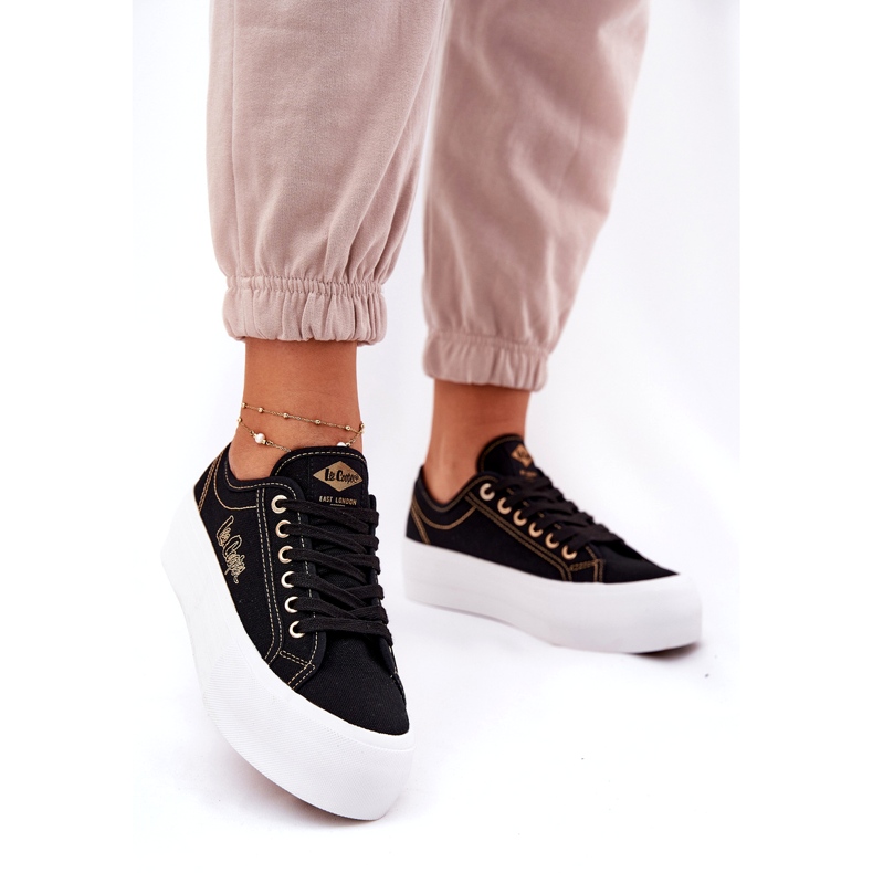 Frauenmaterial-Sneaker auf der Lee Cooper LCW-25-31-3431L-Plattform schwarz 2