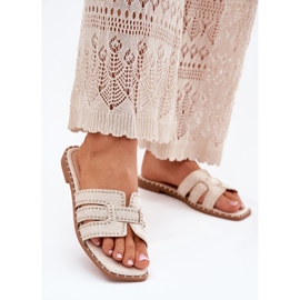 Dekorierte flache Flat -Flip -Flops beige 2