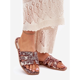 Dekorierte flache Burgunderklappen rot 1