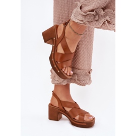 Ledersandalen auf dem Zazoo 1081 Brown Post braun 3