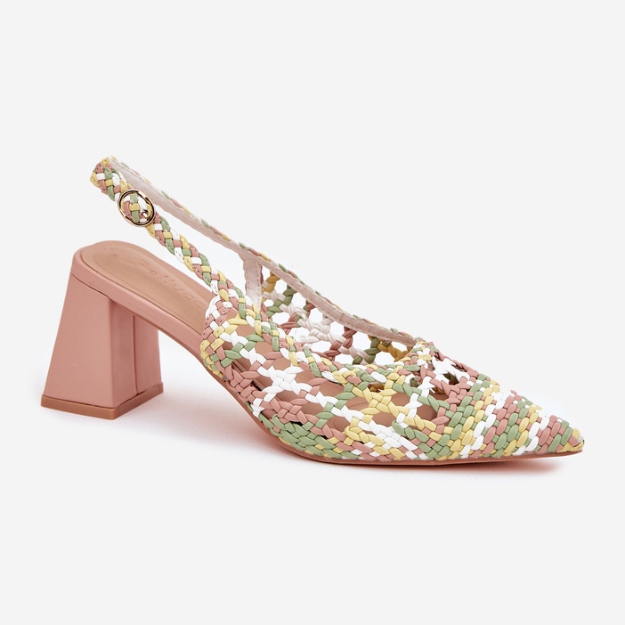 Sandalen mit Geflecht auf dem Postrosa 2