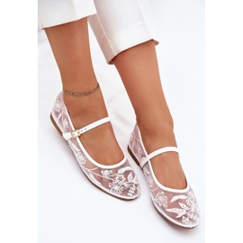 Boto Maschenballerinas mit Stickerei und weißer Dekoration 8
