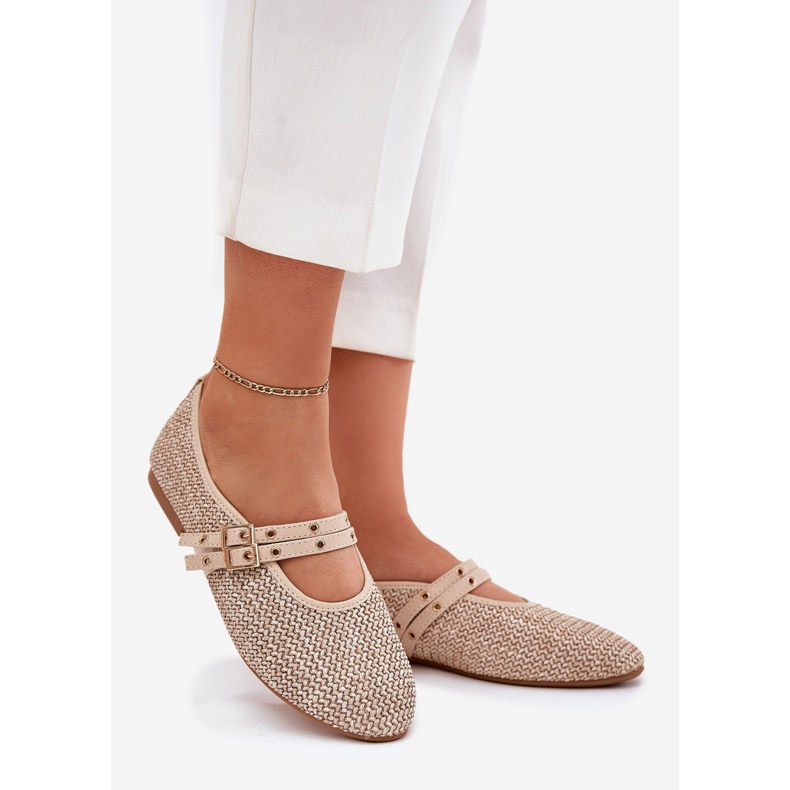 Ballerinas mit Geflecht und beige Streifen 1