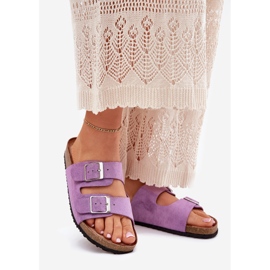 Damenflip Flops auf der Korkplattform lila Schnallen 1