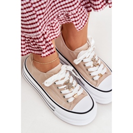 Frauen -Sneaker auf der Plattform mit goldenen Pins Beige 6