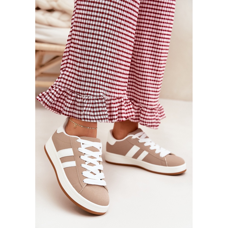 Frauen -Sneaker Sportschuhe mit Öko -Leder dunkler Anblick beige 2