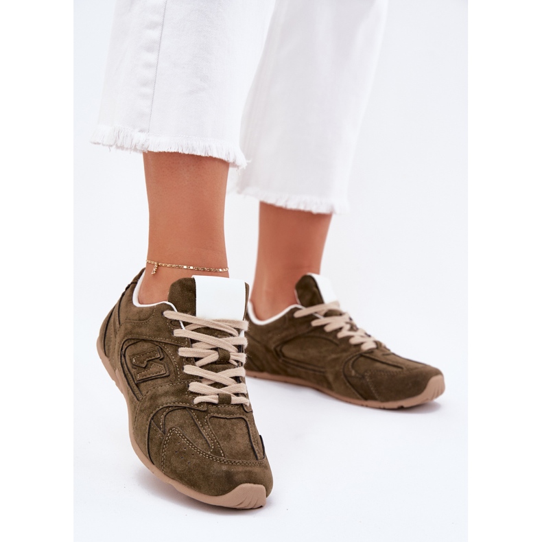 Frauen Sportschuhe mit Öko -Wildleder dunkelgrün 2