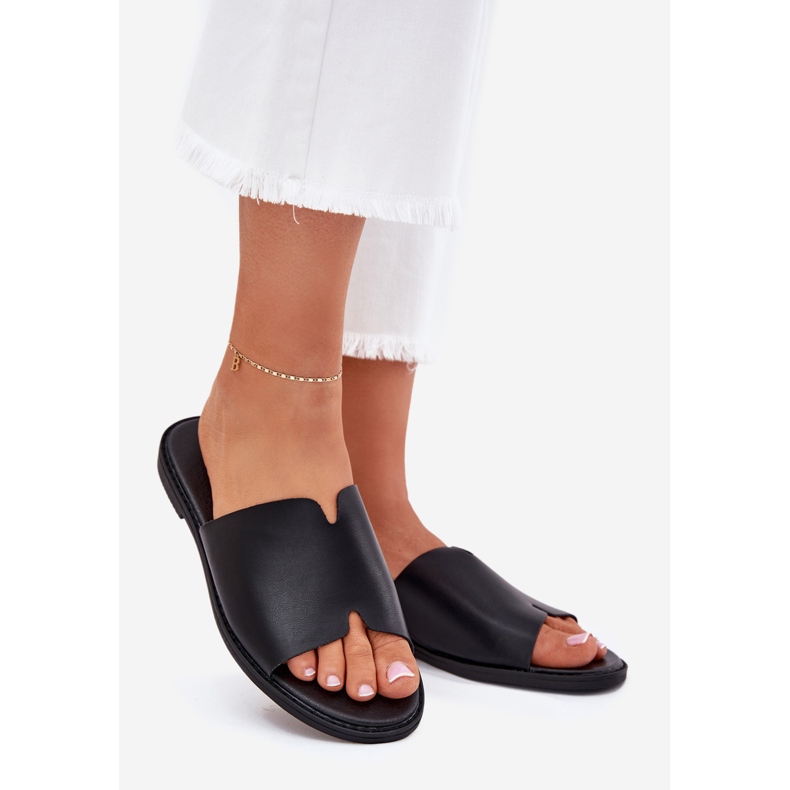 EVento Damenflip Flip Flops mit flachem Lederschwarz 1