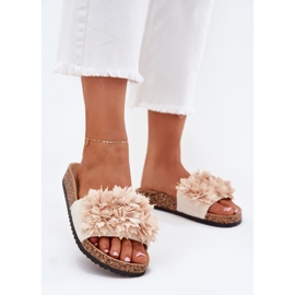 Frauenflip flops auf einer Korksohle mit dekorativen Blumen Beige 2