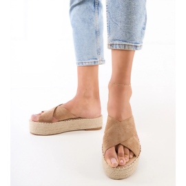 Brown Espadrilles mit Streifen auf der Plattform braun 1