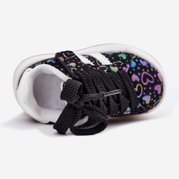 Turnschuhe Sneakers Sportschuhe mit schwarzen Herzen 2