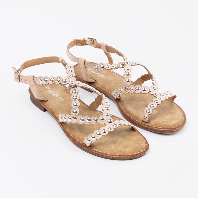 Beige Sandalen mit Strasssteinen dekoriert 1