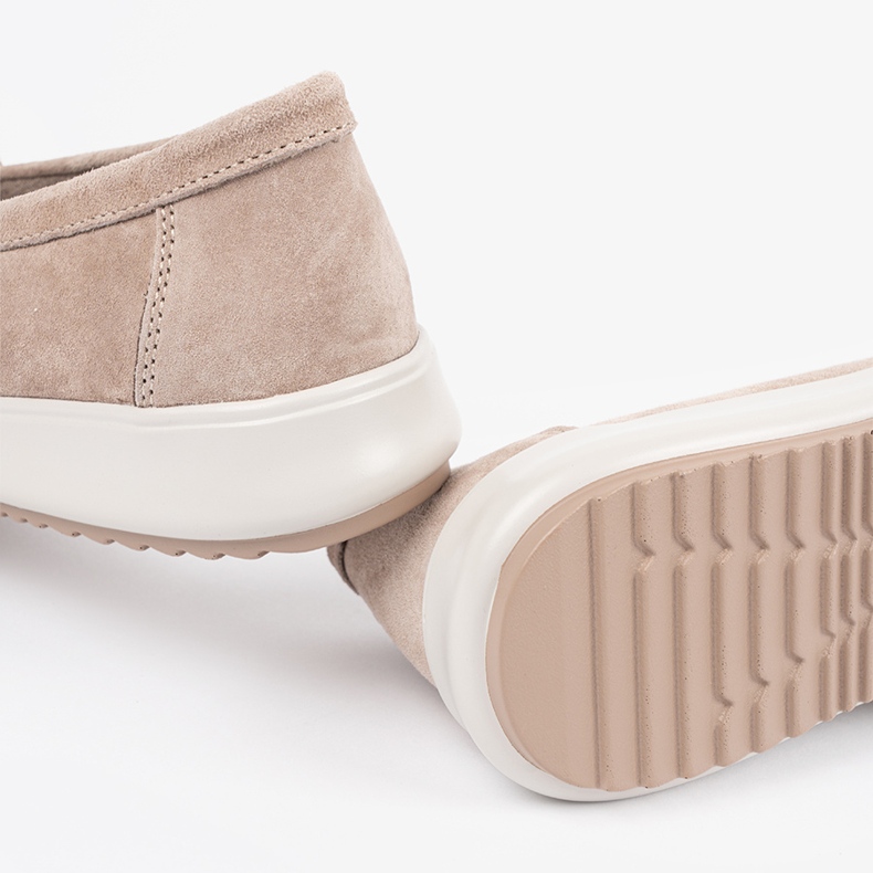 Goodin Beige Slipper aus natürlichen Leder 1