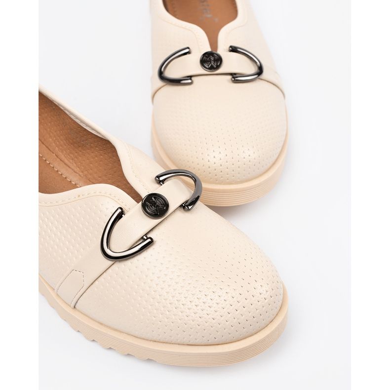 Seastar Schuhe für Keile mit einer dekorativen Schnalle beige 1