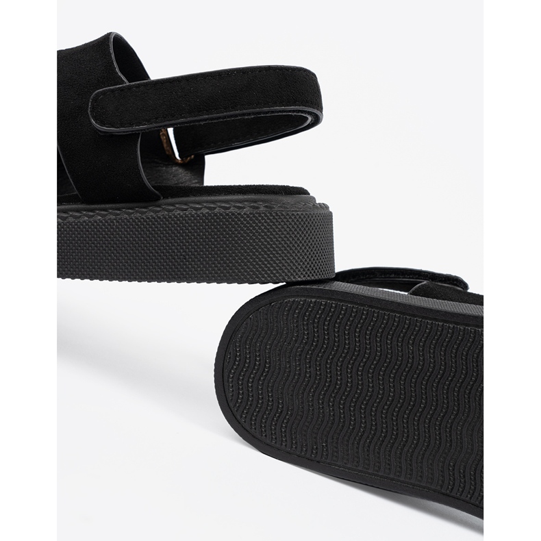 Seastar Schwarze Sandalen auf der Plattform mit Ausschnitten 2