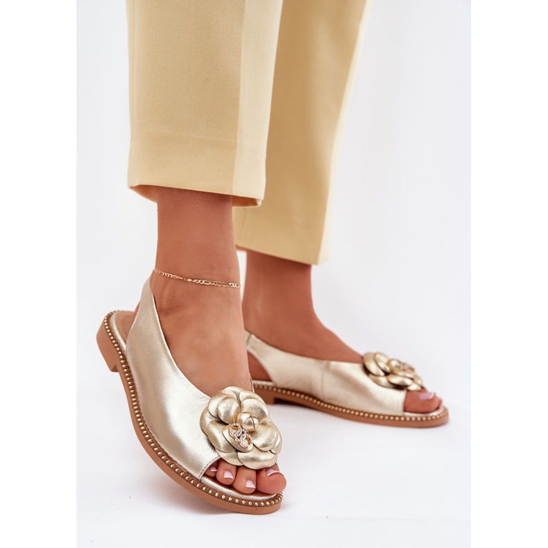 Leder flache Sandalen mit Dekoration Chebello 4642 Gold golden 2