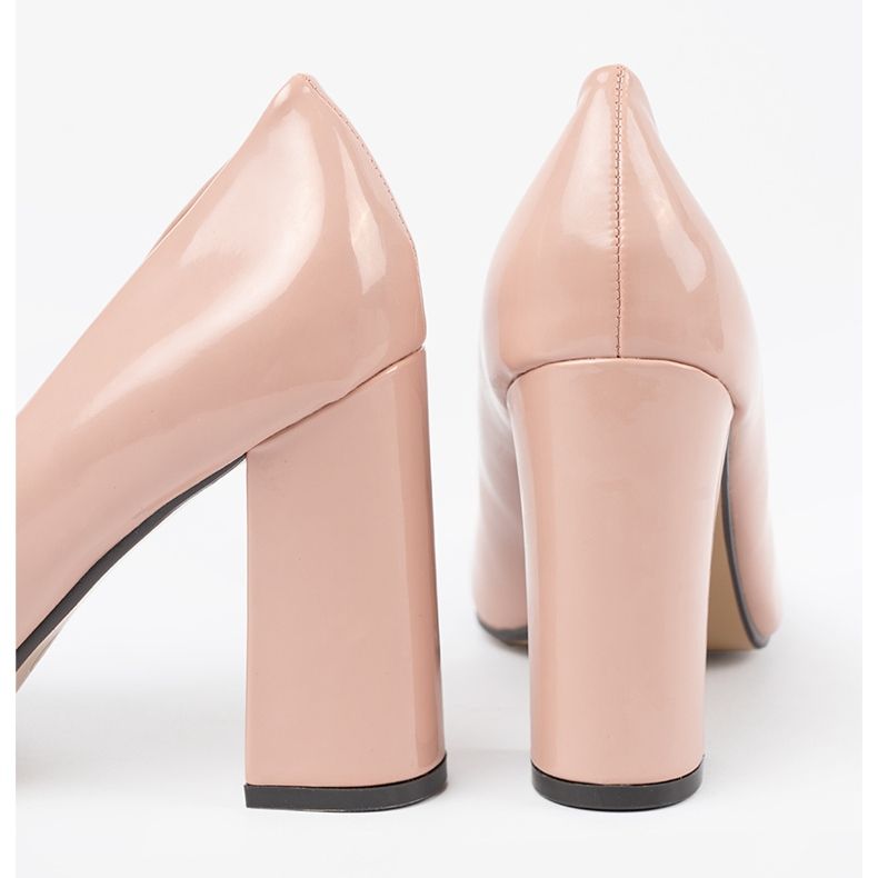 Seastar Leichte beige lackierte Pumpen auf dem Pfosten 2