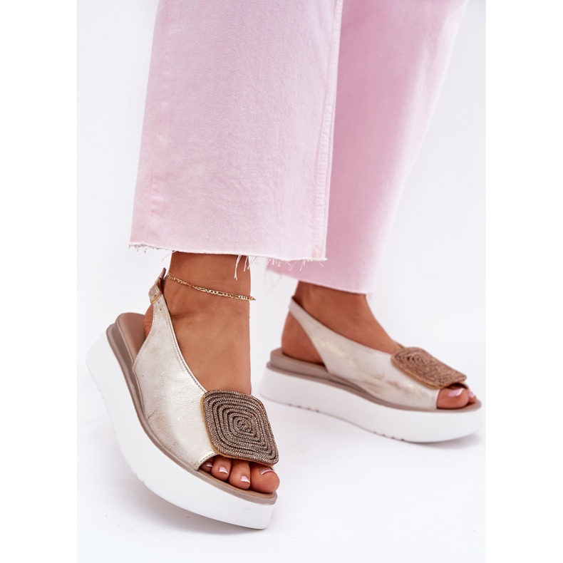 Zazoo 1786 Damen -Ledersandalen für Frauen auf der Plattform mit einem goldenen Ornament ausgelöscht 2