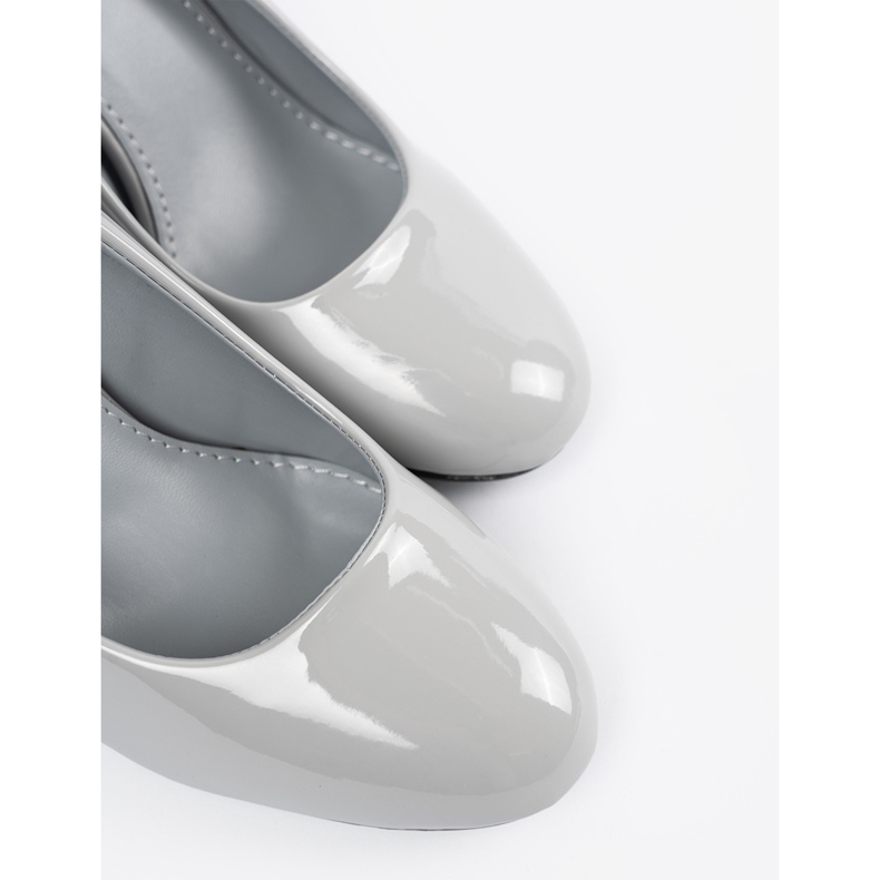 Seastar Hellgrau lackierte Pumpen 2