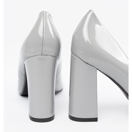 Seastar Hellgrau lackierte Pumpen 1