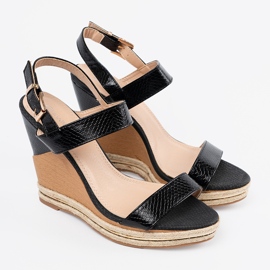 Shelvt Hochkeilsandalen schwarz 1