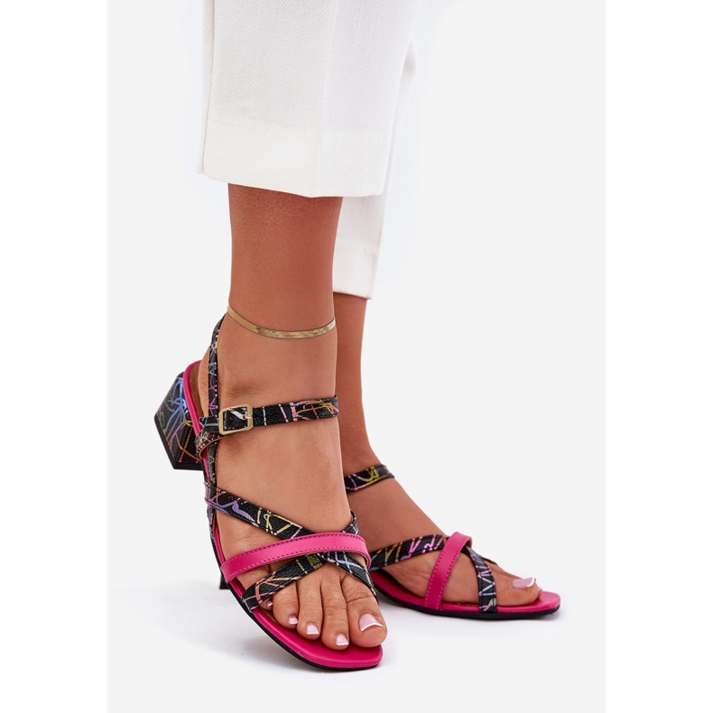 Damen-Ledersandalen auf dem Pfosten mit Maciejka-Streifen 06959-39 Fuchsia rosa 1