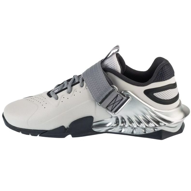Nike Savaleos Se M FZ8664-001 Schuhe weiß 1