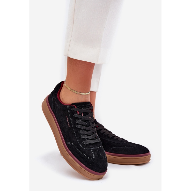 Women's Suede Sneakers Big Star von Daniel Lopez SS2D4006 Schwarz 1