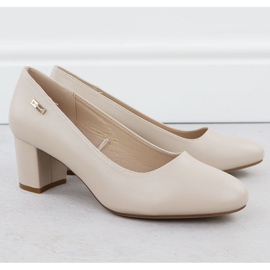 Pumpen auf dem Sergio Leone PB178 Fesh -Colored Post 2