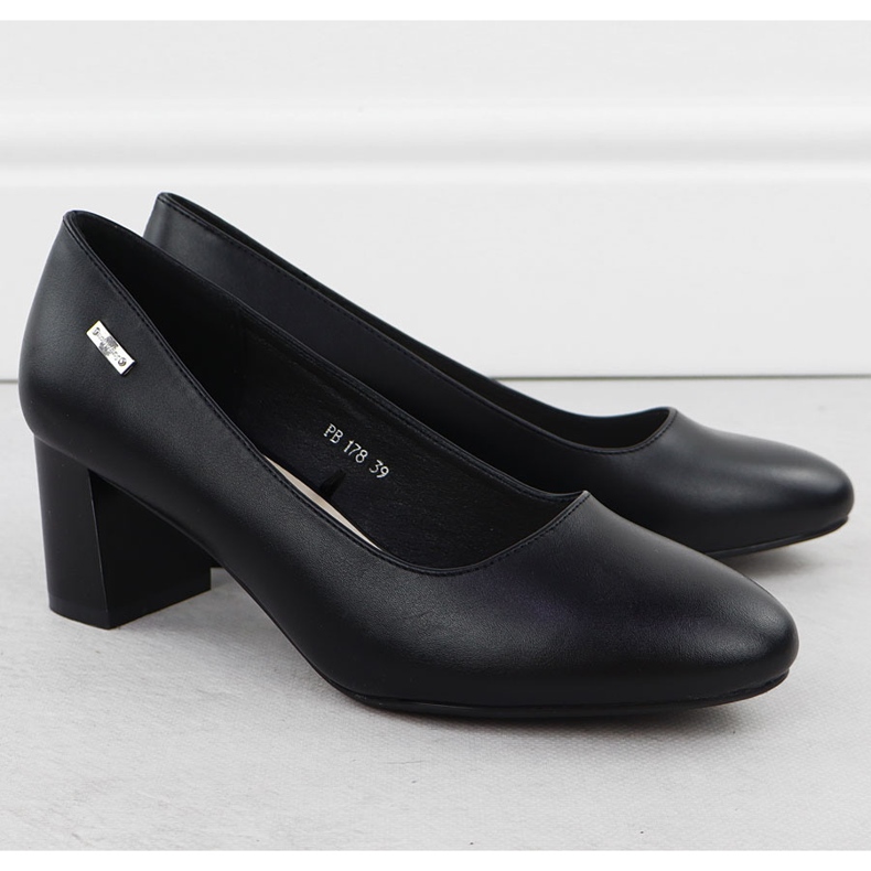 Pumpen am schwarzen Sergio Leone PB178 Post 2