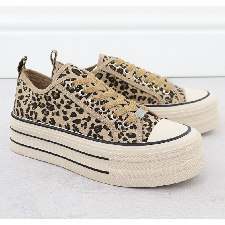 Niedrige Turnschuhe auf einer Leopard -Plattform Beige News 9157 2
