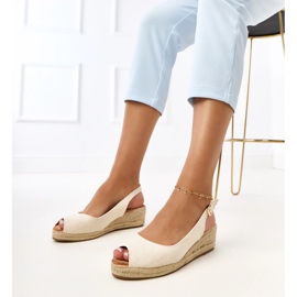 Beige Sandalen Espadrilles auf dem Keil Nevarez 1