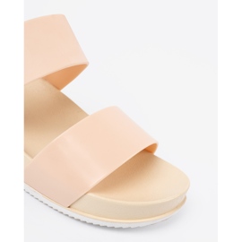 SHELOVET Bequeme beige Hausschuhe 1