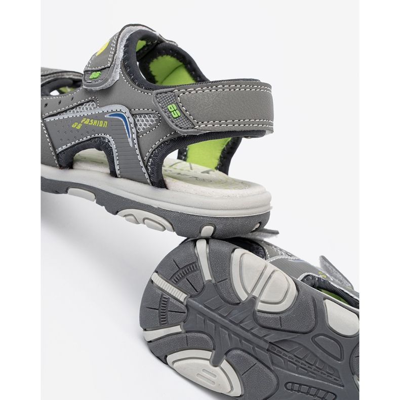 Shelvt Graue Jungen Sandalen 1