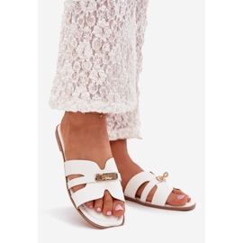 Boto Flat -Frauen -Flip -Flops mit einem Riemen und einem goldenen Detail weißer Kerenza 1