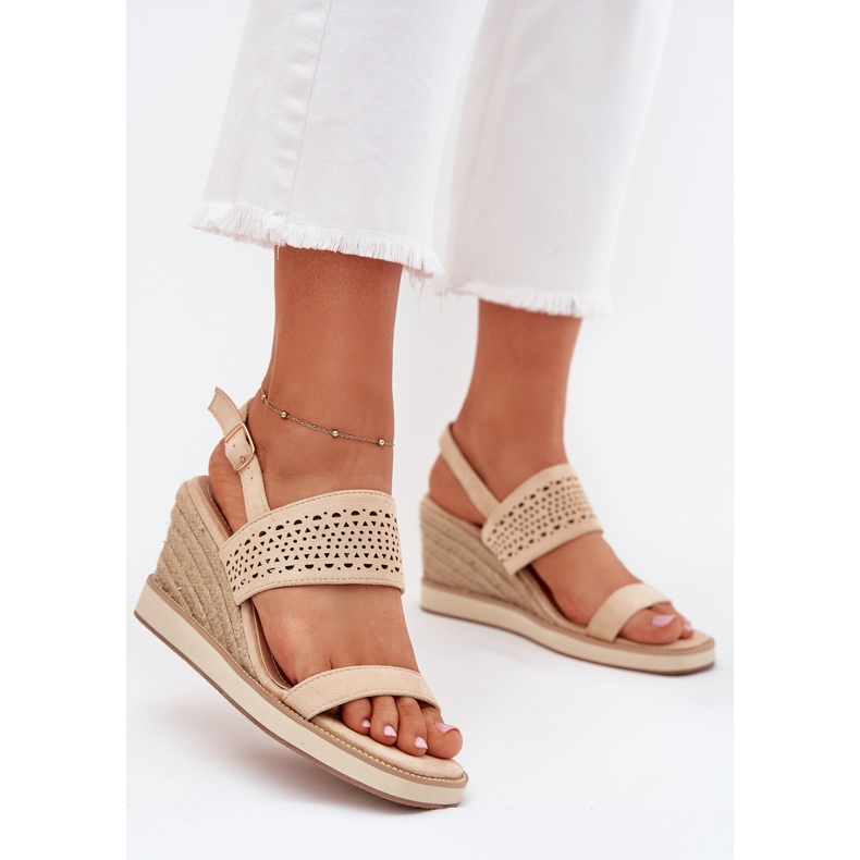 Boto Openwork -Sandalen für Frauen für Keil mit einem beige Zolira -Geflecht 2