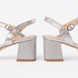 Shelvt Sandalen mit niedrigem Silber 2