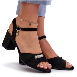 Vinceza Frauen mit ökologischem Frauen-Sandalen auf dem Posten mit schwarzen Dekorationen 4