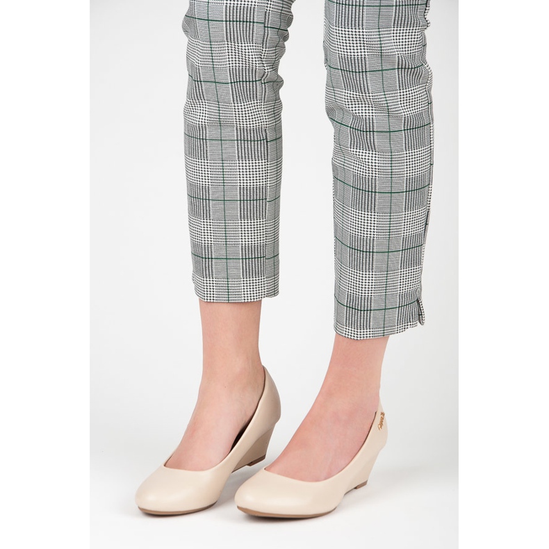 Super Me Beige Keilpumps 1