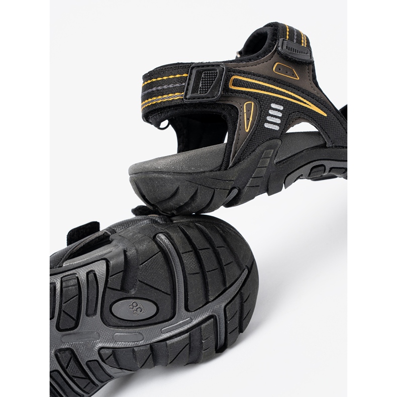 Shelvt Schwarze Trekking -Sandalen mit gelben Akzenten 1