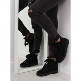 Schwarze 810 schwarze Turnschuhe 1