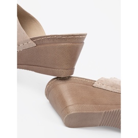 Goodin Beige Damen-Plateau-Flip-Flops 1