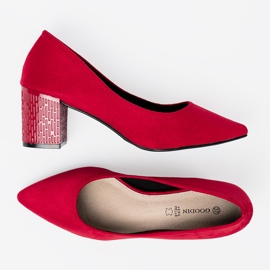 Goodin Elegante Pumpen auf einem dekorativen Pfosten rot 2