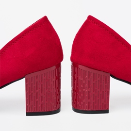 Goodin Elegante Pumpen auf einem dekorativen Pfosten rot 1