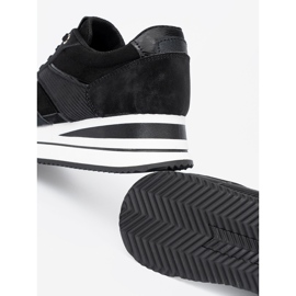 Shelvt Moderne schwarze Turnschuhe mit glänzenden Einsätzen 1